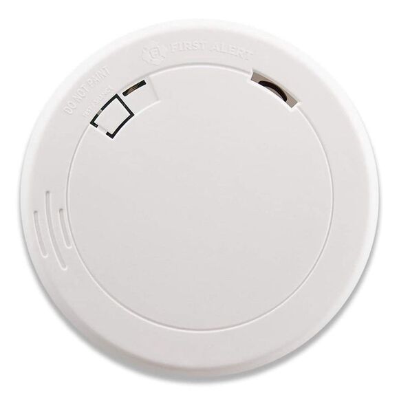 Smoke Detector White First Alert PR710 White Smoke Alarm With 10 Yr Life OC1 - Picture 1 of 4